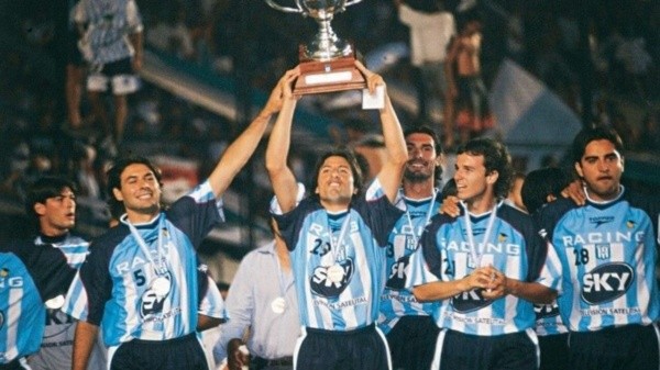 Racing campeón del Apertura 2001